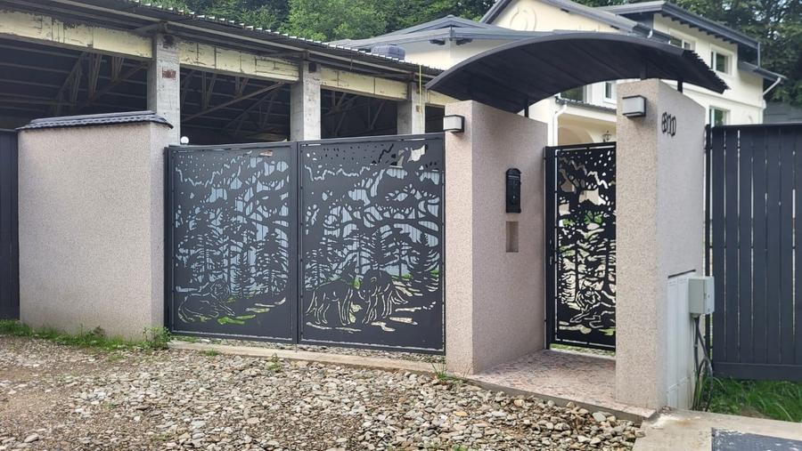 Casă cu 4 camere cu Teren 300 Mp în Cheia