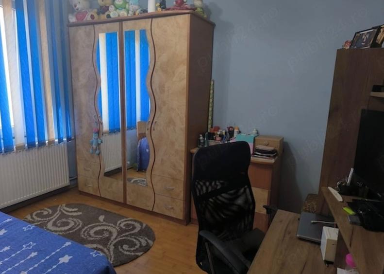 Apartament cu 3 camere decomandat în Gorjului