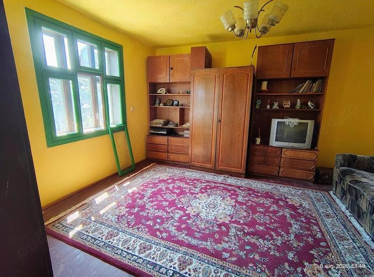 Casă cu 2 camere cu Teren 1572 Mp în Negrești (Bâra)