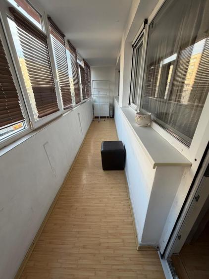 Apartament cu 2 camere semidecomandat, mobilat în Bucur Obor