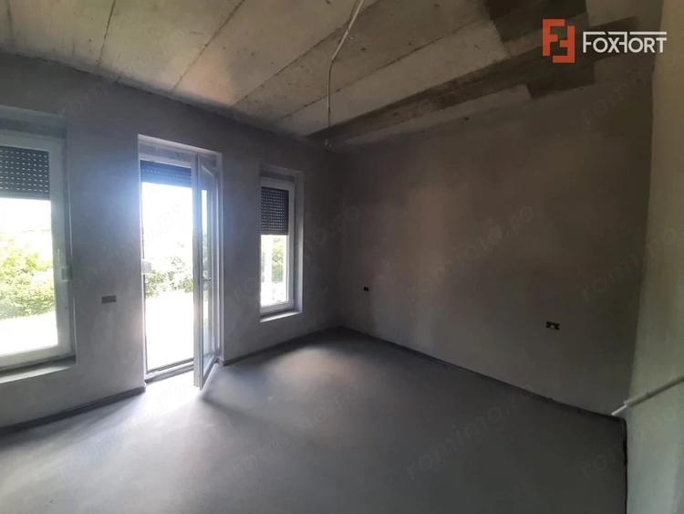 Duplex cu 4 camere de vanzare in localitatea Bucovat (Remetea Mare) - 7