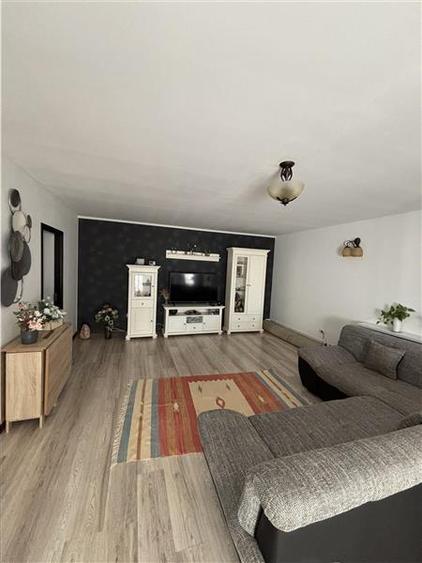 Duplex cu 4 camere cu Teren 361 Mp în Valu lui Traian