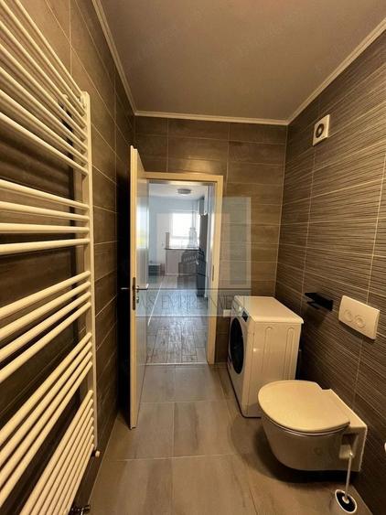 Apartament cu 2 camere semidecomandat, mobilat în Avantgarden