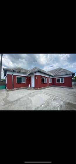 Casă cu 4 camere cu Teren 860 Mp în Palazu Mare