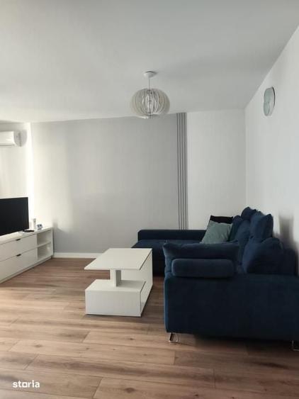 Apartament cu 3 camere decomandat în Calea Călărașilor