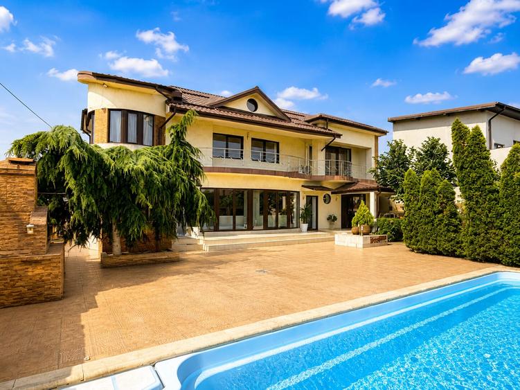 Casă individuală cu 6 camere cu Piscina în Industriilor