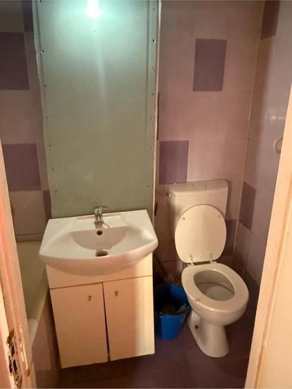 Apartament cu 2 camere nedecomandat în Central