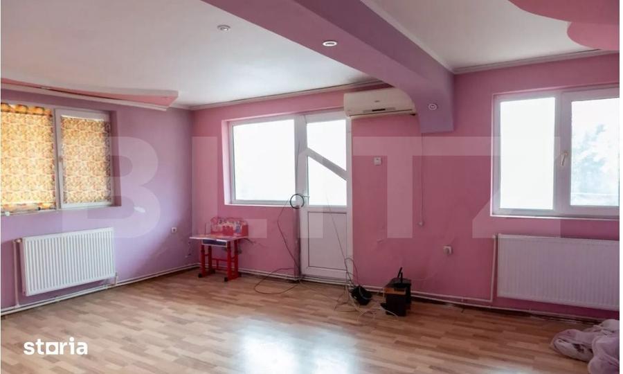Casă cu 5 camere cu Teren 330 Mp în Micro 13
