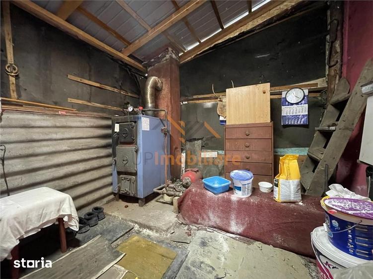 Casă cu 4 camere cu Teren 1439 Mp în Iorga