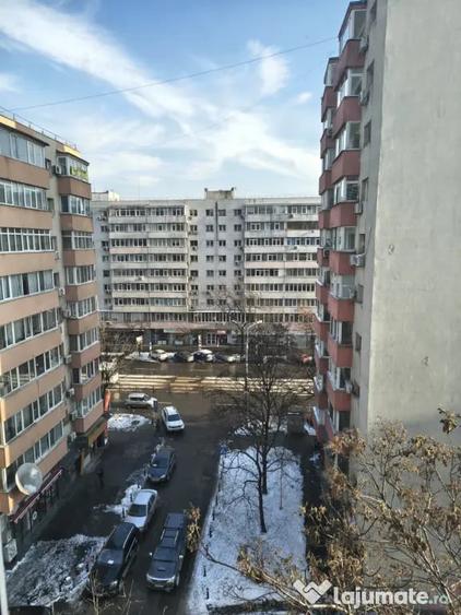 Garsonieră decomandată în Moșilor