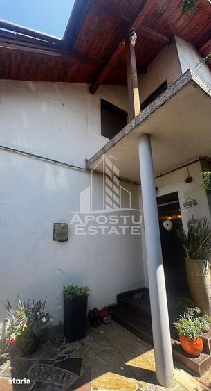Casă cu 5 camere cu Teren 699 Mp în Mehala