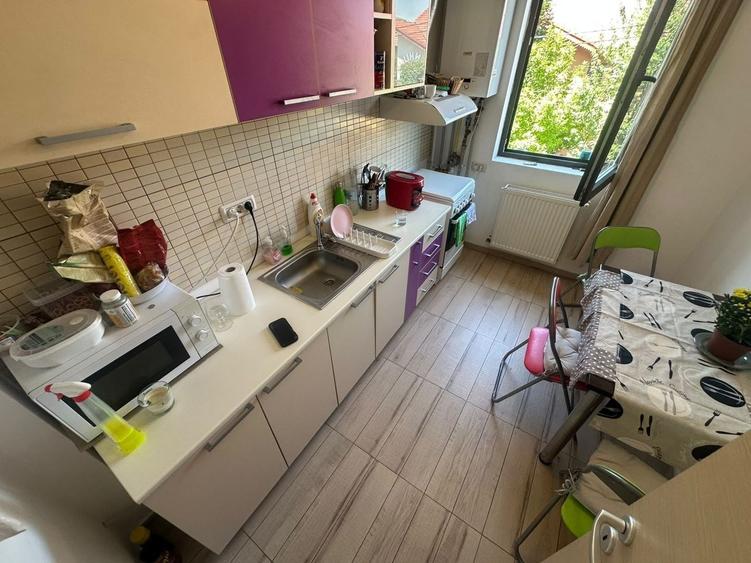 Apartament cu 2 camere decomandat, mobilat în Fundeni