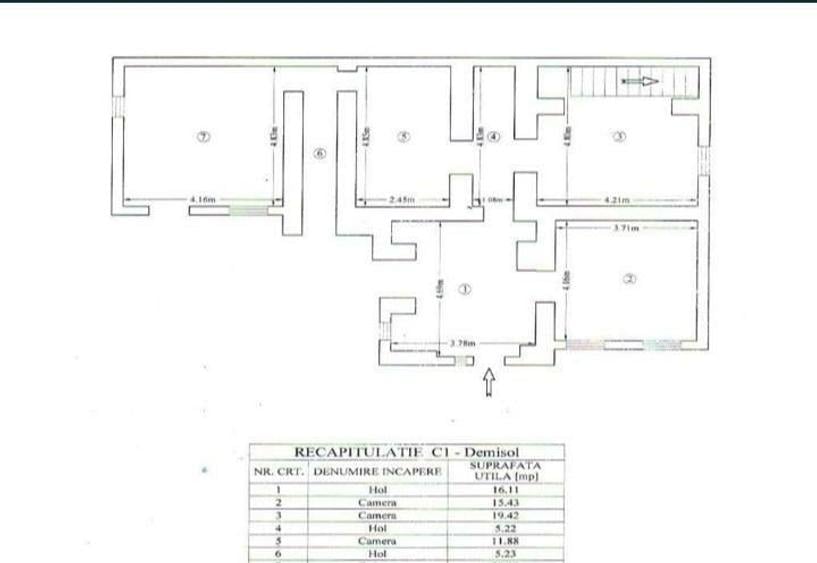 Casă individuală cu 10 camere cu Teren 450 Mp în Central