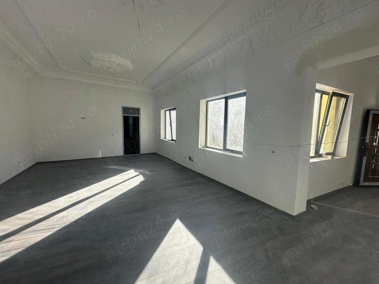Casă cu 3 camere cu Teren 448 Mp în Lugoj