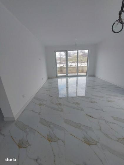 Casă cu 4 camere cu Teren 412 Mp în Oncea