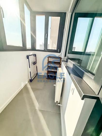 Apartament cu 3 camere decomandat, mobilat în Tomis III