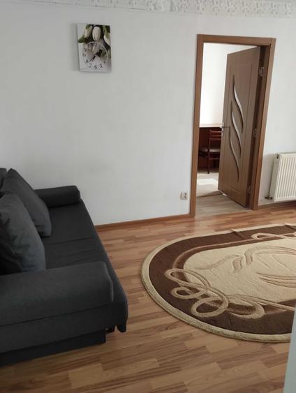 Garsonieră semidecomandată în Micro 6
