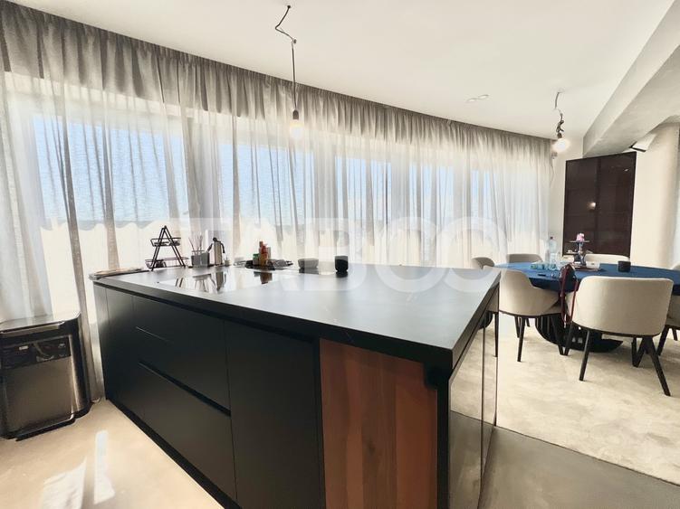 Apartament cu 3 camere semidecomandat, mobilat în Mănăștur