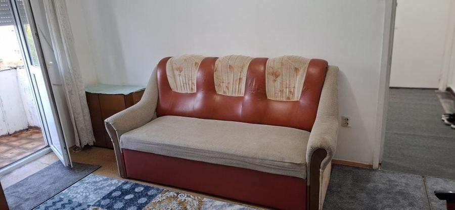 Apartament cu 2 camere nedecomandat în Sânmartin