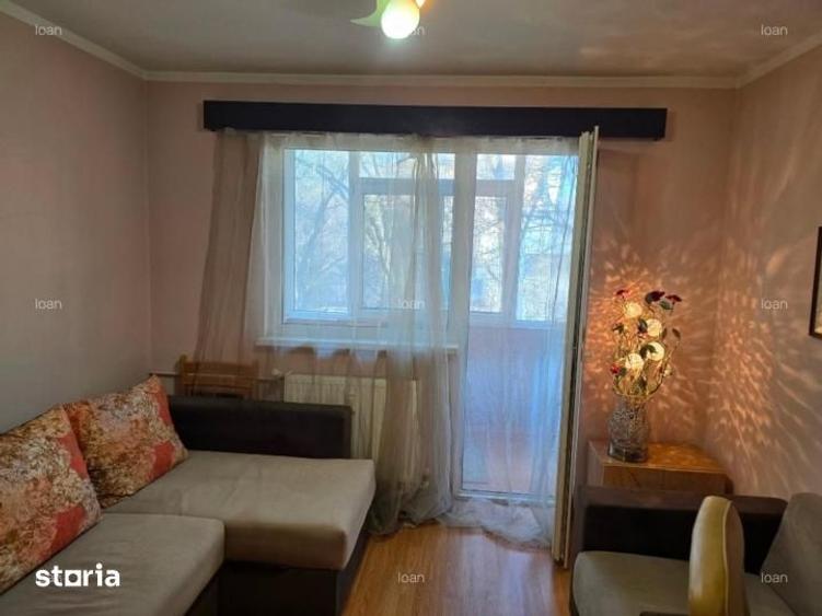 Apartament cu 4 camere în Drumul Taberei