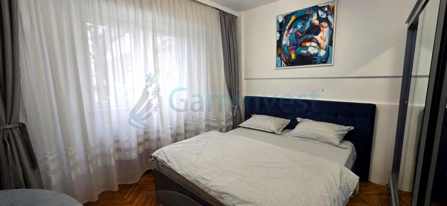Apartament cu 3 camere decomandat în Rogerius