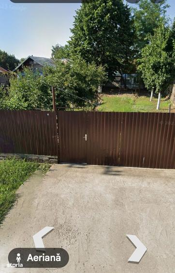 Casă cu 4 camere cu Teren 2500 Mp în Finta