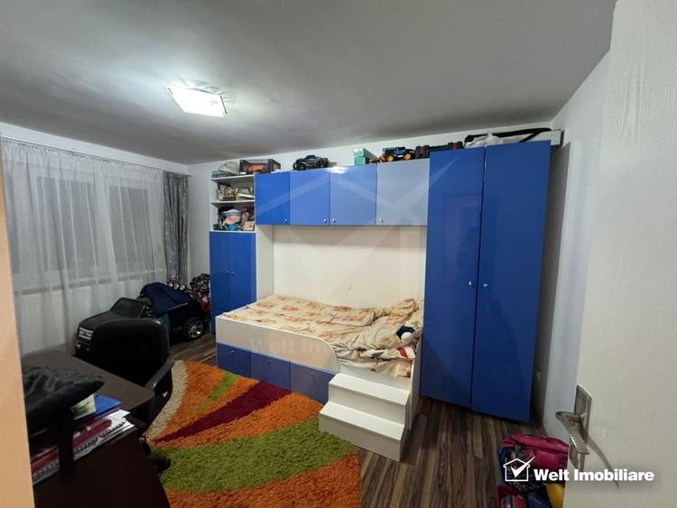 Apartament cu 4 camere semidecomandat, mobilat în Mănăștur