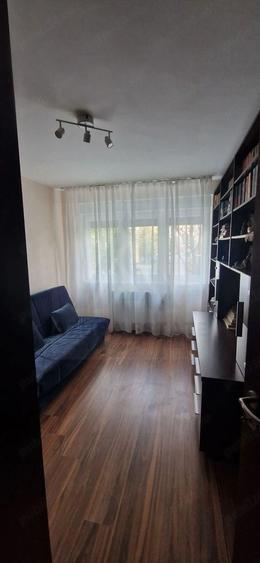 Apartament cu 2 camere semidecomandat, mobilat în Hipodrom 3