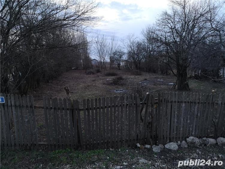 Teren de 1000 mp, în Răcari