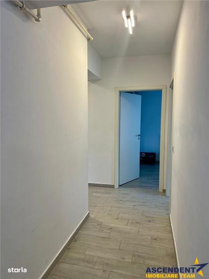 Apartament cu 3 camere decomandat, mobilat în Tractorul
