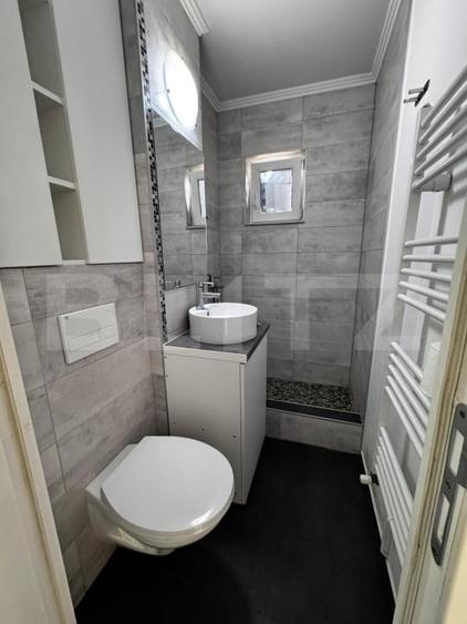 Apartament cu 2 camere semidecomandat, mobilat în Nord-Est