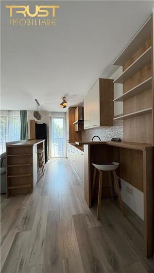 Apartament cu 3 camere semidecomandat în Gheorgheni
