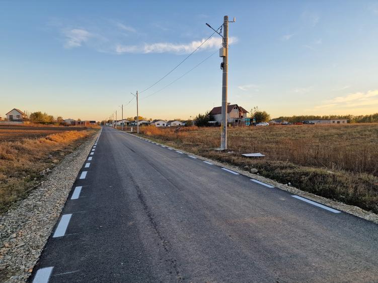 Teren Construcții intravilan de 500 mp, în Domnești