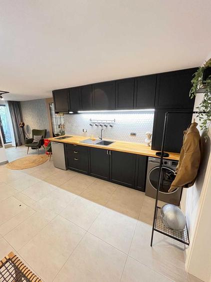 Apartament cu 2 camere semidecomandat, mobilat în Tineretului