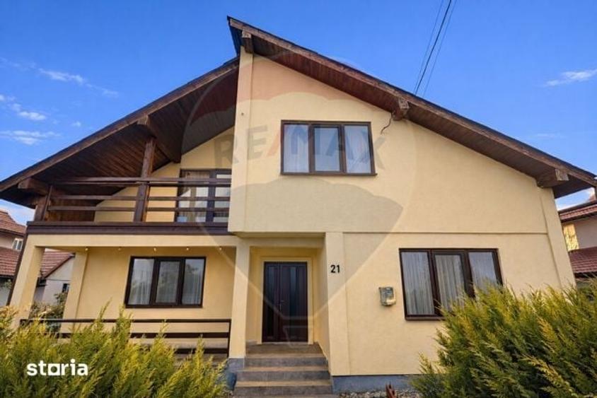 Casă cu 6 camere cu Teren 990 Mp în Ocna Șugatag