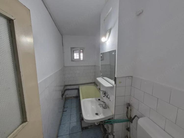 Spațiu comercial, de 136.06 mp, în Central