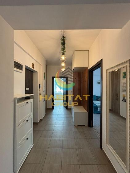 Apartament cu 2 camere decomandat, mobilat în Central