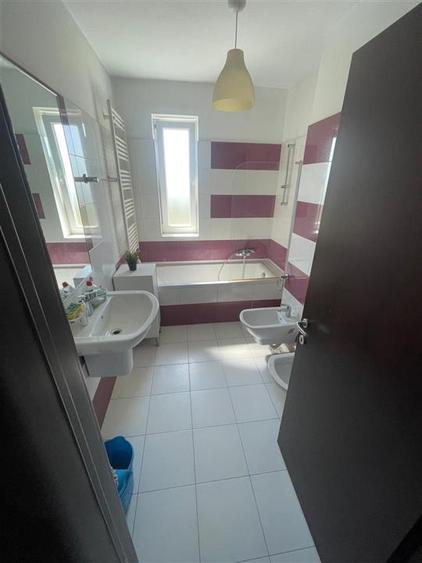 Apartament cu 2 camere decomandat în Pipera