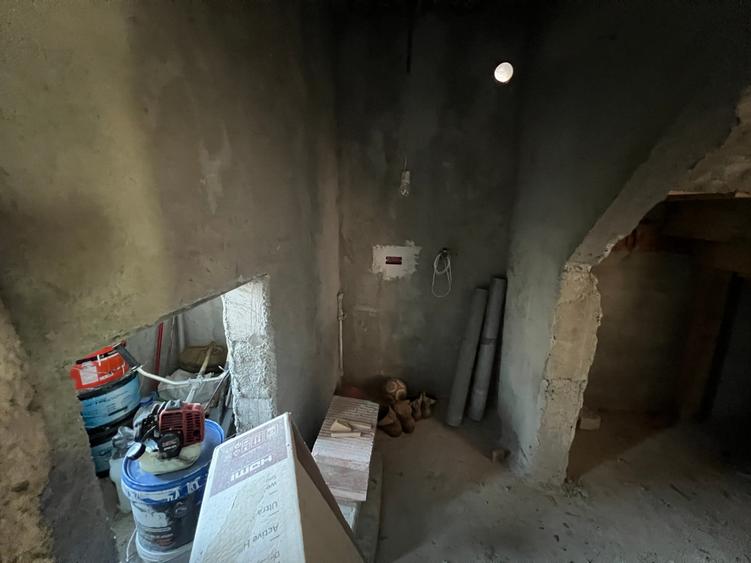 Casă cu 4 camere cu Teren 600 Mp în Lunca Cetățuii