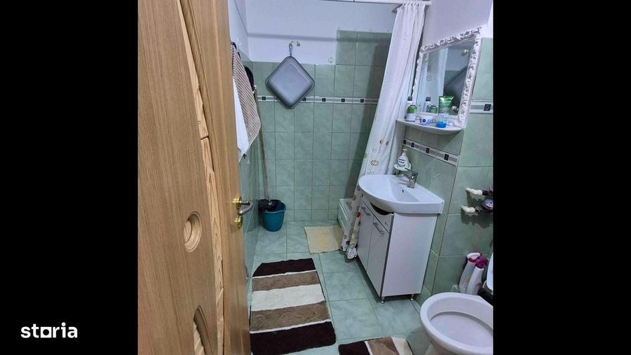 Apartament cu 2 camere în Micro 14