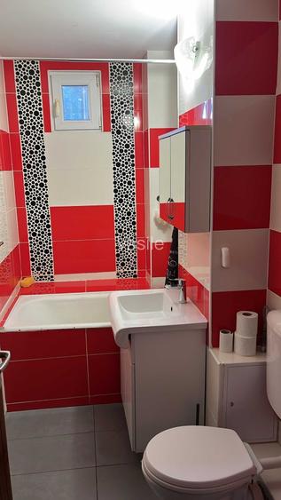 Inchiriere apartament 3 camere