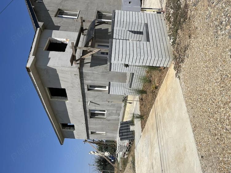 Casă cu 4 camere cu Teren 650 Mp în Sântandrei