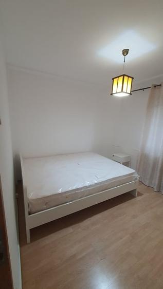 Apartament cu 2 camere semidecomandat, mobilat în Gorjului