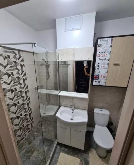 Garsonieră decomandată, mobilată în Tomis III