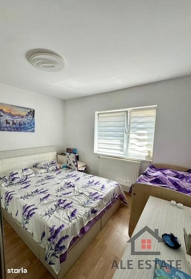 Apartament cu 4 camere decomandat în Central