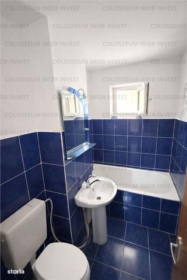 Apartament cu 3 camere decomandat în Astra