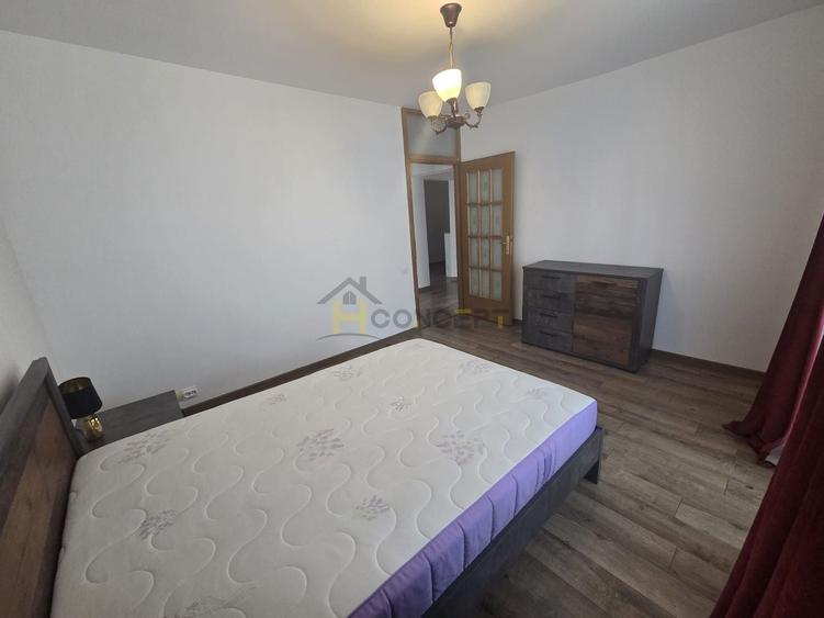 Apartament cu 3 camere decomandat în Vitan Mall