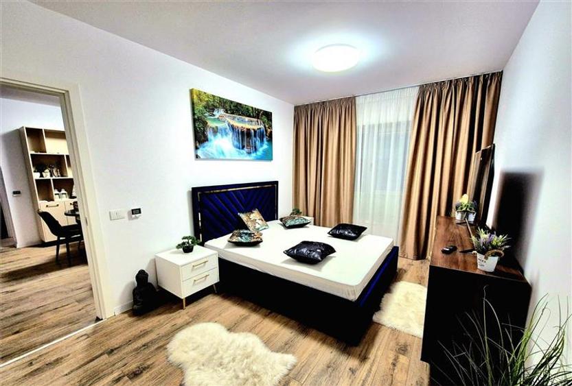 Apartament cu 3 camere decomandat în Aroneanu