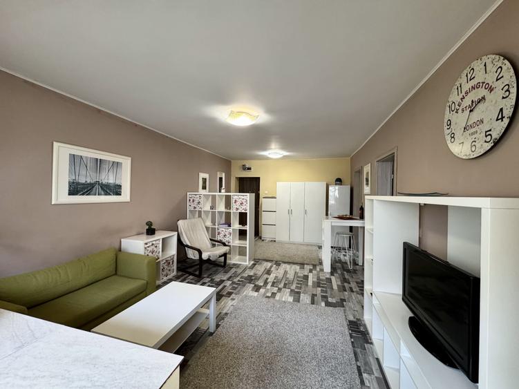 Apartament cu 2 camere semidecomandat, mobilat în Drumul Taberei
