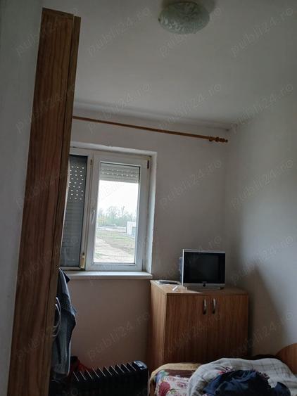 Apartament cu 2 camere decomandat în Fratelia